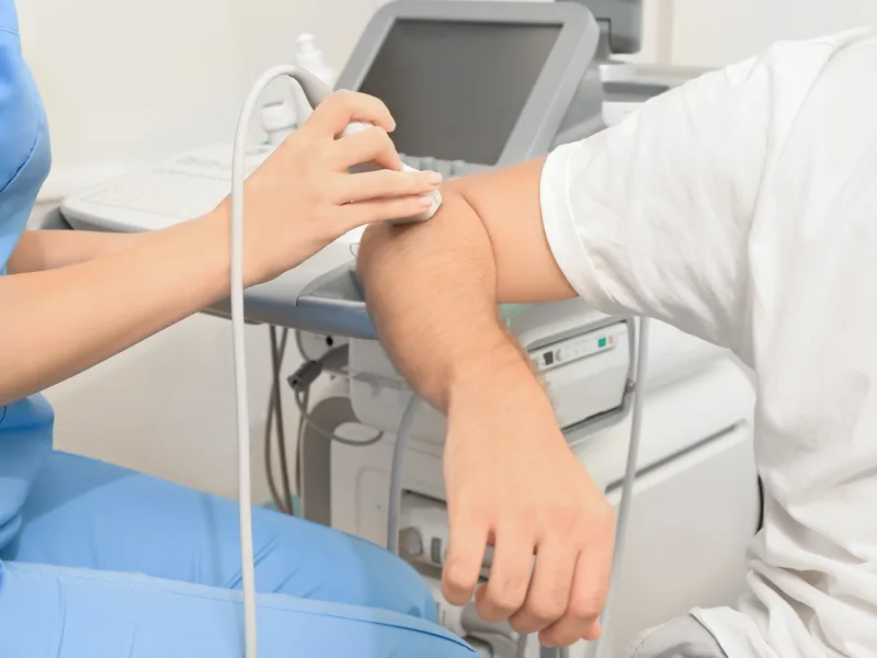 Shockwave Therapy at Wellcare Chiropractic And Rehabilitation Clinic in houston
