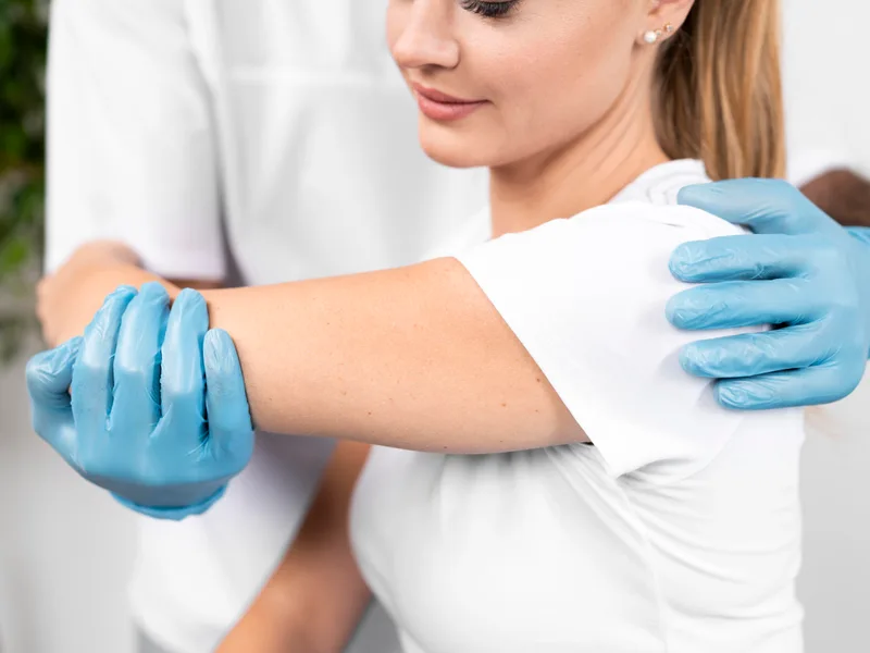 Chiropractic care for arm pain at Wellcare Chiropractic And Rehabilitation Clinic in houston