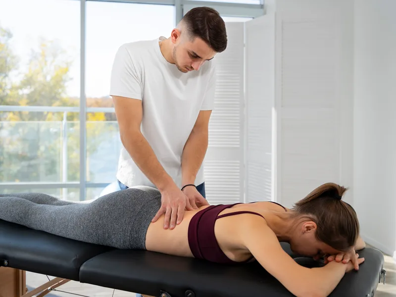 Chiropractic care for hip pain at Wellcare Chiropractic And Rehabilitation Clinic in houston