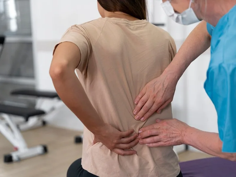 How Wellcare Chiropractic And Rehabilitation Clinic treats sciatica in houston